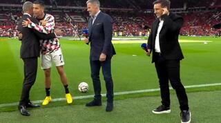 רונאלדו מתעלם מקראגר ומשוחח עם קין