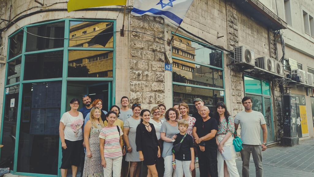 Волонтеры Центра помощи беженцам из Украины в Хайфе (Фото: Ирина Лемешинская) Волонтеры Центра помощи беженцам из Украины в Хайфе