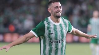 עומר אצילי חוגג את השלישי שלו