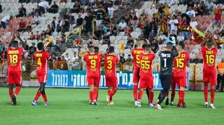 שחקני מ.ס אשדוד מודים לקהל