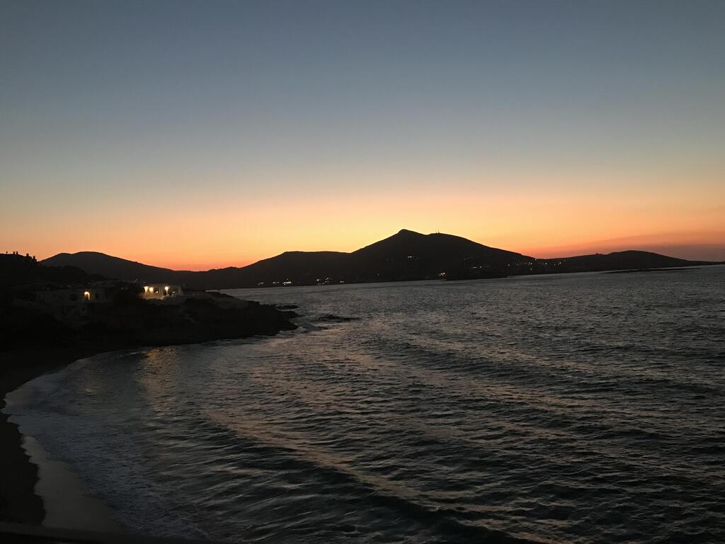 Island sunset 