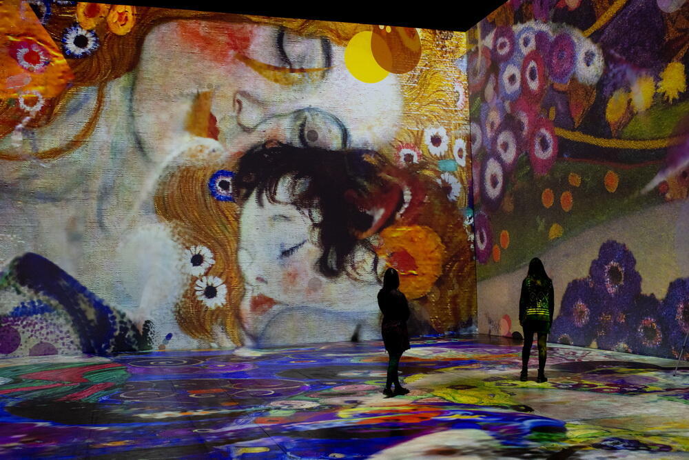 Творческий досуг для всей семьи - на выставке "Густав Климт" (Фото: Javier Naval) На выставке "Густав Климт"