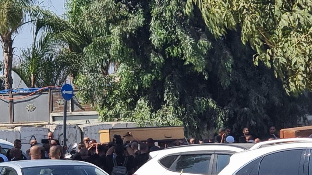 ההלוויה של מנאר וחדרה חג'אג'