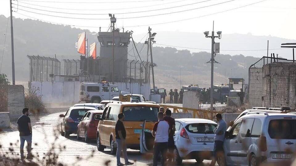 Очередь на КПП Хавара סגירת מחסום חווארה ובית פוריק