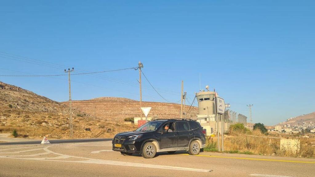 На месте теракта (Фото: Надав Гольдштейн, TPS) זירת האירוע