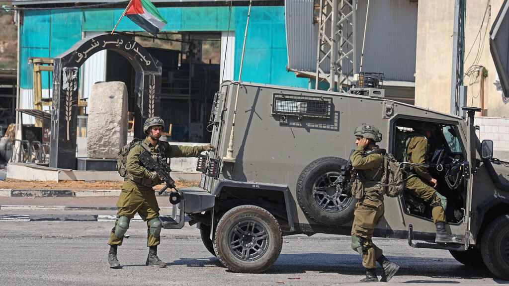 כוחות צה"ל באזור כפר דיר שרף