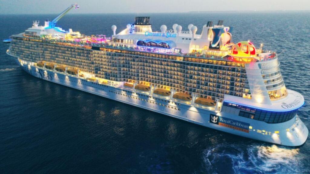 Odyssey of the Seas ship (Photo: Royal Caribbean) האוניה ממנה חולצה התיירת