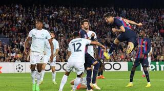 לבנדובסקי נוגח