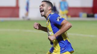 מאור קנדיל חוגג