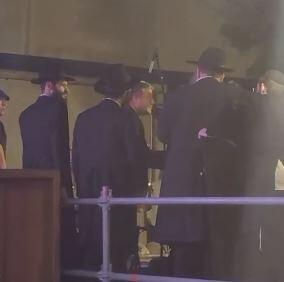 Itamar Ben Gvir angered when told to leave stage at Netanyahu's demand 