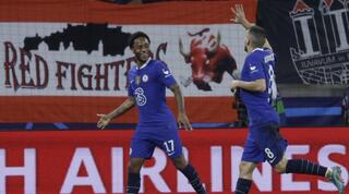 קובאצ'יץ' וסטרלינג חוגגים