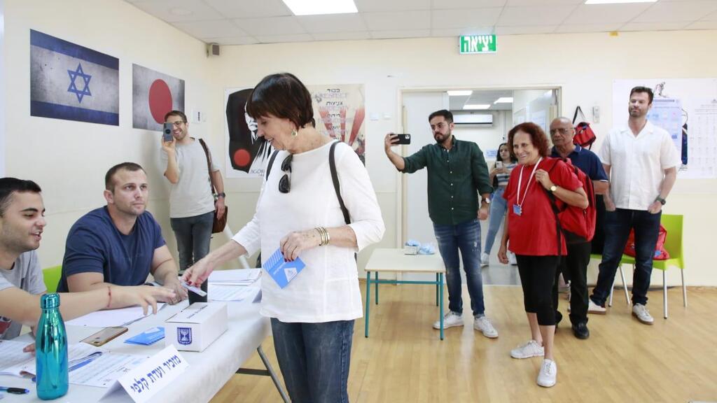 זהבה גלאון