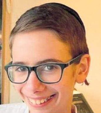 Elazar Yitzhak Koltai (Photo: Courtesy) Courtois smooching his Israeli fiancee