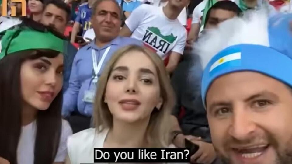 Israeli comedian Guy Hochman with Iranian fans 