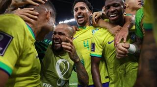 שחקני נבחרת ברזיל חוגגים