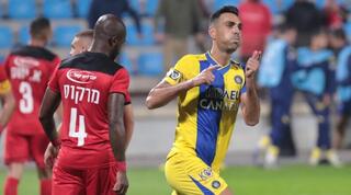 ערן זהבי חוגג