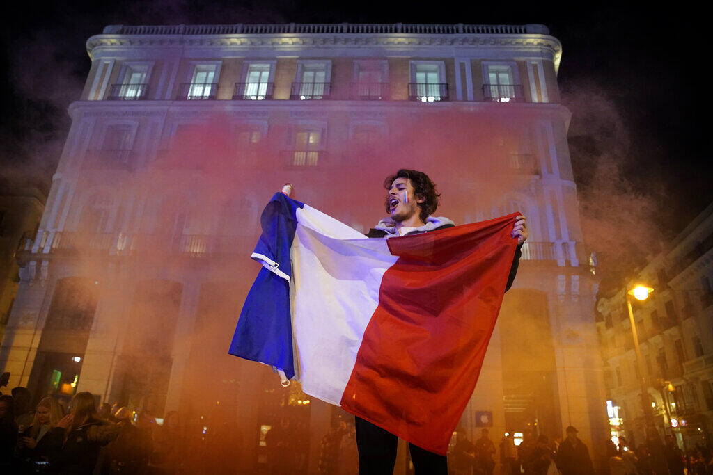 Болельщик Франции (Фото: AP) אוהדי צרפת