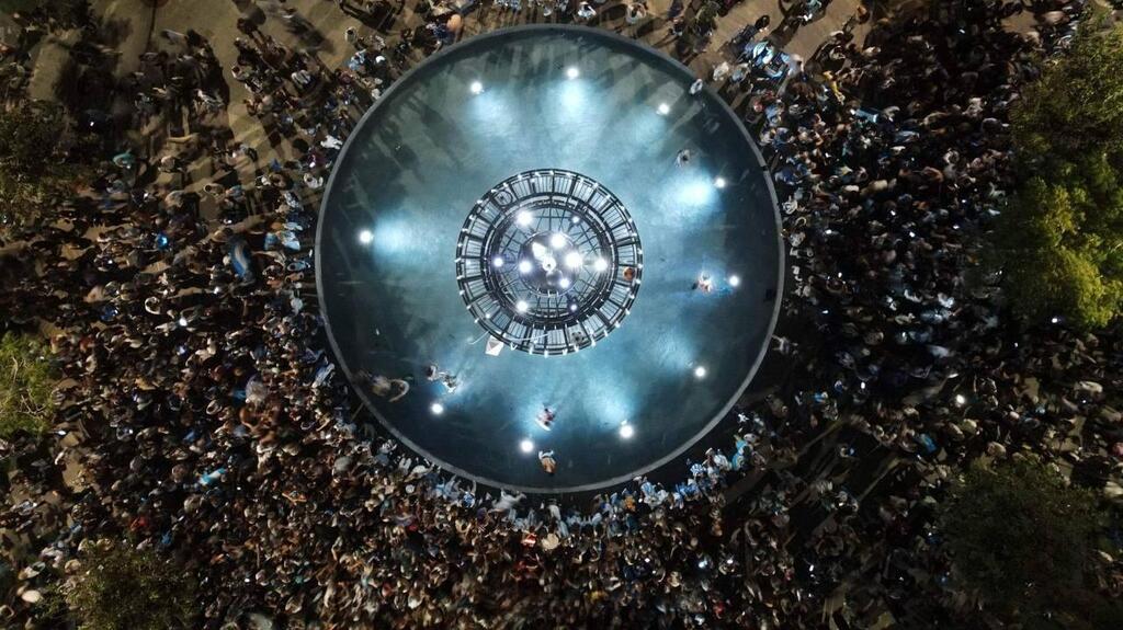 Площадь Дизенгоф (Фото: Асаф Гольдберг) חגיגות בכיכר דיזנגוף לאחר הניצחון של ארגנטינה במונדיאל