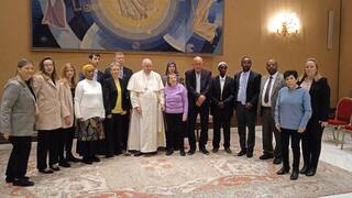 מפגש המשפחות עם האפיפיור בוותיקן