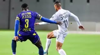 מוחמד חטיב מול ממאדו סמבה