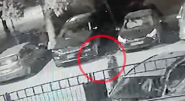 תיעוד: 3 נערים שודדים קשיש בדרכו לבית הכנסת בנוף הגליל