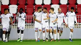 שחקני הפועל פתח תקווה חוגגים