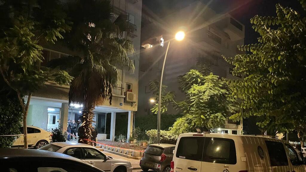 Дом, возле которого было совершено убийство (Фото: Зоар Хаим) זירת הדקירה בראשון לציון