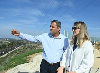 ראשת עיריית לבוב במפגש עם עובדות סוציאליות בשדרות, עוטף עזה