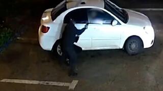 תיעוד ממעצר החשודים בסחיטה מינית של גבר בן 32