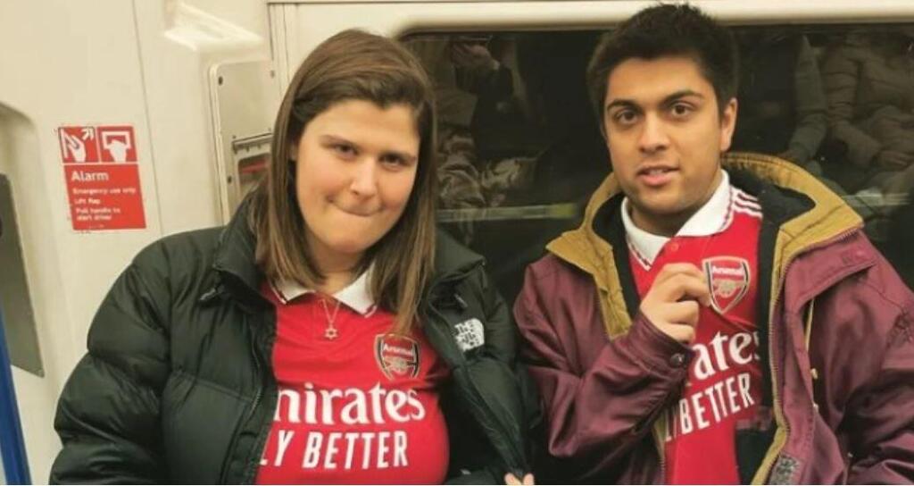 Comedians Katie Price and Jamie D'souza, wearing Arsenal shirts