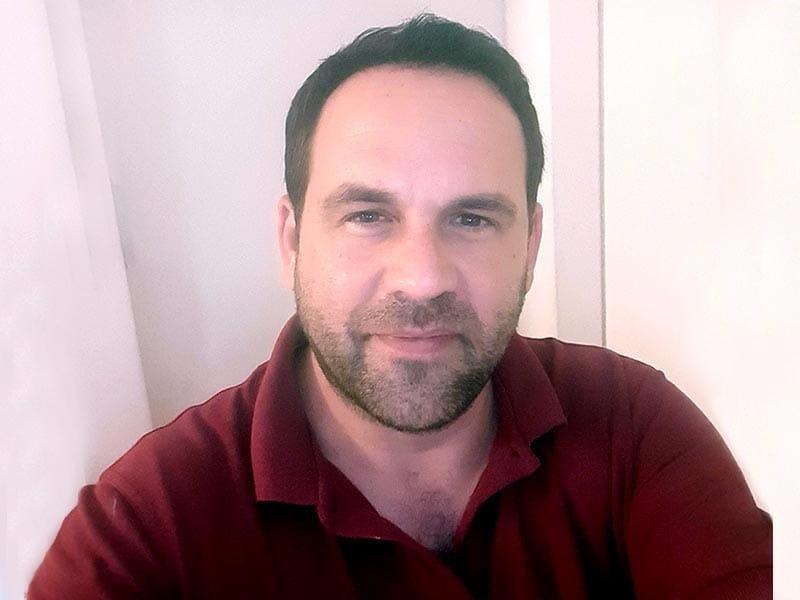 הפסיכולוג הקליני ד"ר גדי בארי