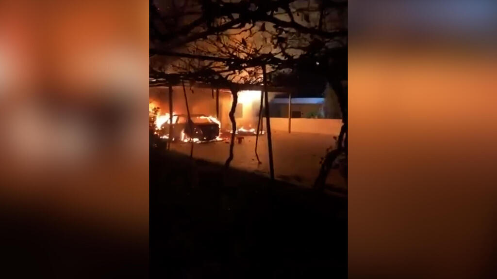 דיווחים פלסטינים על שריפת בית בעיירה תרמסעיא על ידי מתנחלים