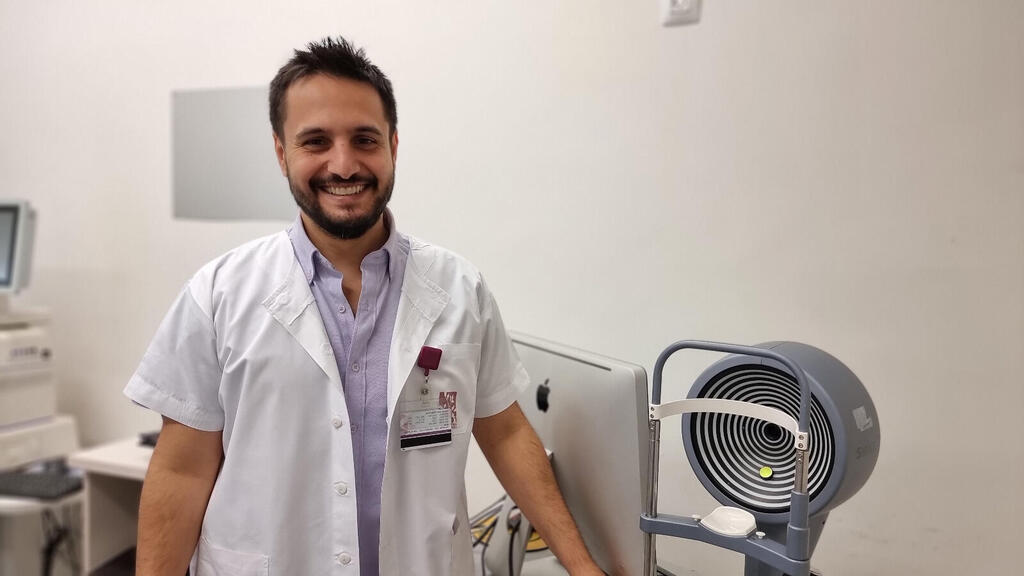 Доктор Майкл Мимуни (Фото: пресс-служба больницы "Рамбам") ד"ר מייקל מימוני