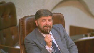 שבח וייס בתפקידו כסגן יו"ר הכנסת, 1988