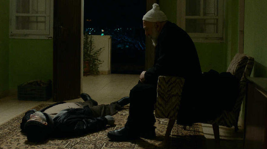 מתוך "טעם התפוחים אדום"