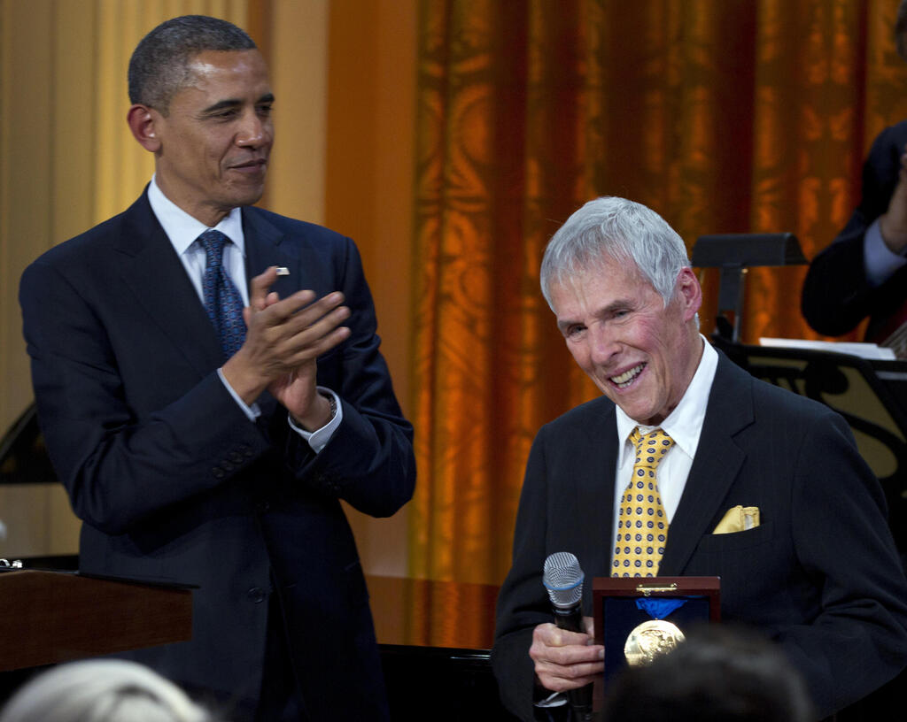 U.S. President Barack Obama applauds after presenting Bacharach with a 2012 Library of Congress Gershwin Prize for Popular Song in the East Room of the White House on May 9, 2012 (Photo: AP) U.S. President Barack Obama applauds after presenting Bacharach with a 2012 Library of Congress Gershwin Prize for Popular Song in the East Room of the White House on May 9, 2012