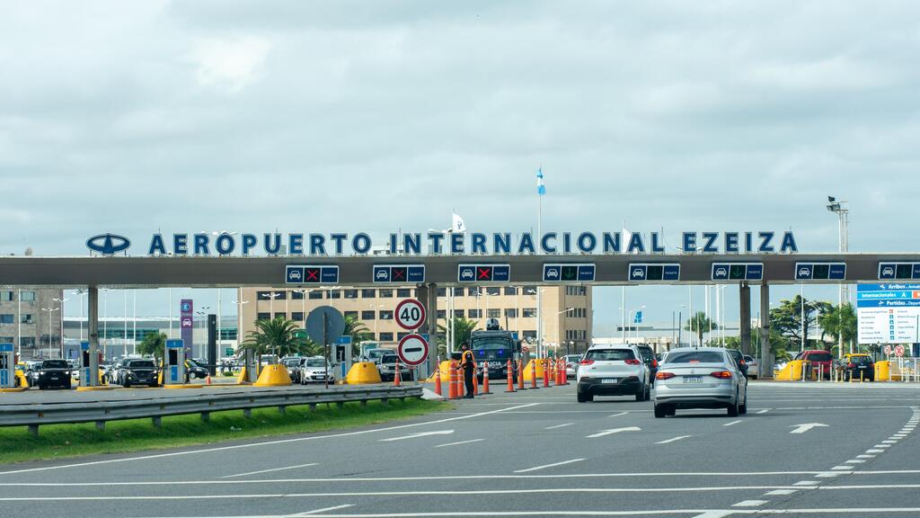 Аэропорт Буэнос-Айреса. (Фото: JopsStock /shutterstock) Аэропорт Буэнос-Айреса.