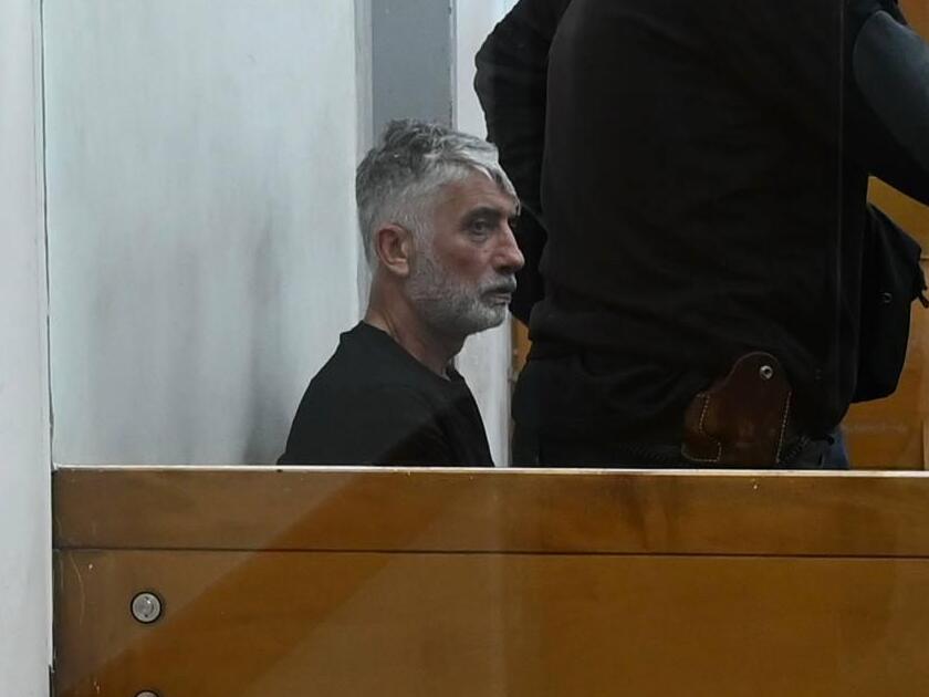 Моше Атиас в зале суда (Фото: Надав Абас) הארכת מעצר לחשוד ברצח אישתו בלוד