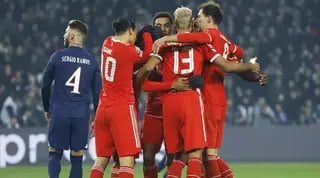 שחקני באיירן מינכן חוגגים את שער היתרון