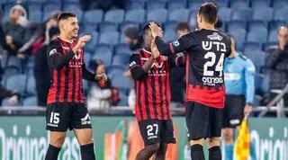 שחקני הפועל ירושלים חוגגים