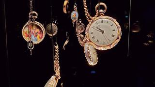 השעונים הגנובים ממוזיאון האיסלאם