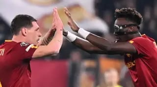 תאמי אברהם חוגג עם אנדראה בלוטי