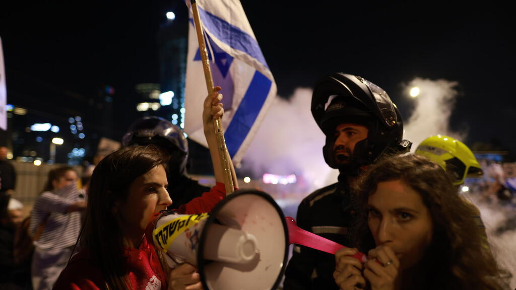 Протест против юридической реформы (Фото: Таль Шахар) הפרות סדר באיילון