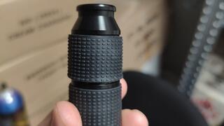 פריטי גז הקצפות שנתפסו על ידי המשטרה