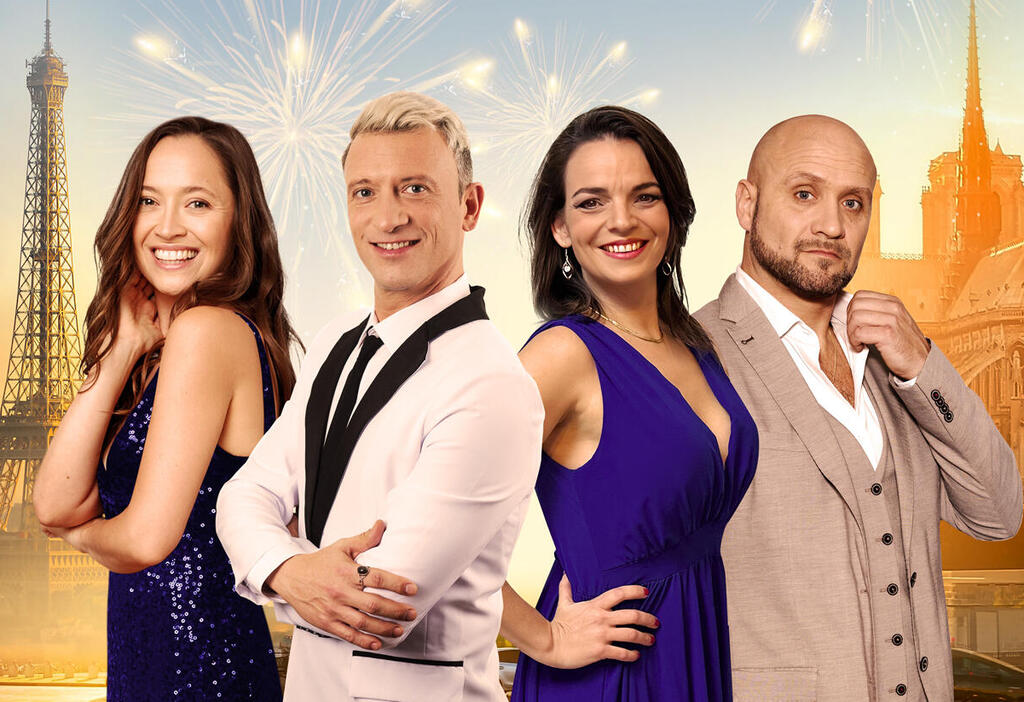 Карл Роланд, Энн Каррере, Сильвен Матис и Пэрис Кэндис (Фото предоставлено проектом Les Grandes CHANSONS) Карл Роланд, Энн Каррере, Сильвен Матис и Пэрис Кэндис