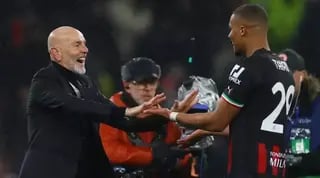 סטפאנו פיולי חוגג עם מאליק טיאו