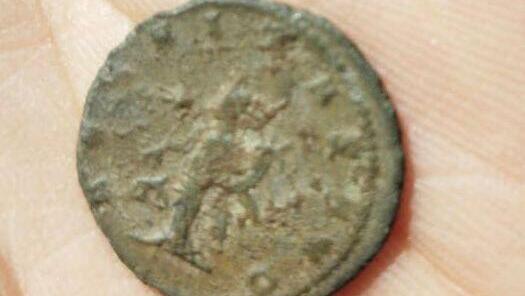 המטבע העתיק שהתגלה באתר נוסף בגולן