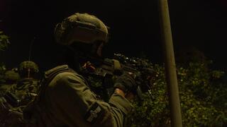 לוחמי צה"ל, שב"כ ומג"ב עצרו עשרה מבוקשים ברחבי אוגדת יהודה ושומרון
