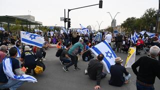 מאות מפגינים באוניברסיטת בן גוריון לקראת צעדה