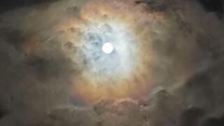 תמונת ירח בסמארטפון וואווי P30 פרו